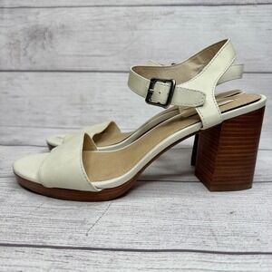 Frye Company Women's Ivory‎ Leather Block Heel Ankle Strap Dress Sandals